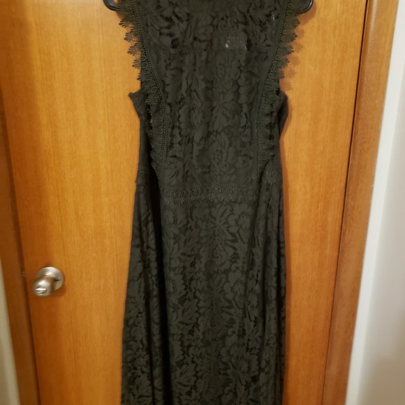 Brand New with Tags City Chic Lace Crochet Trim Dresss - Picture 4 of 6